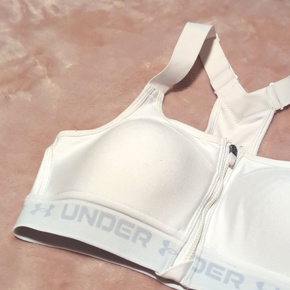 Compression zip up bra - Picture 3 of 7